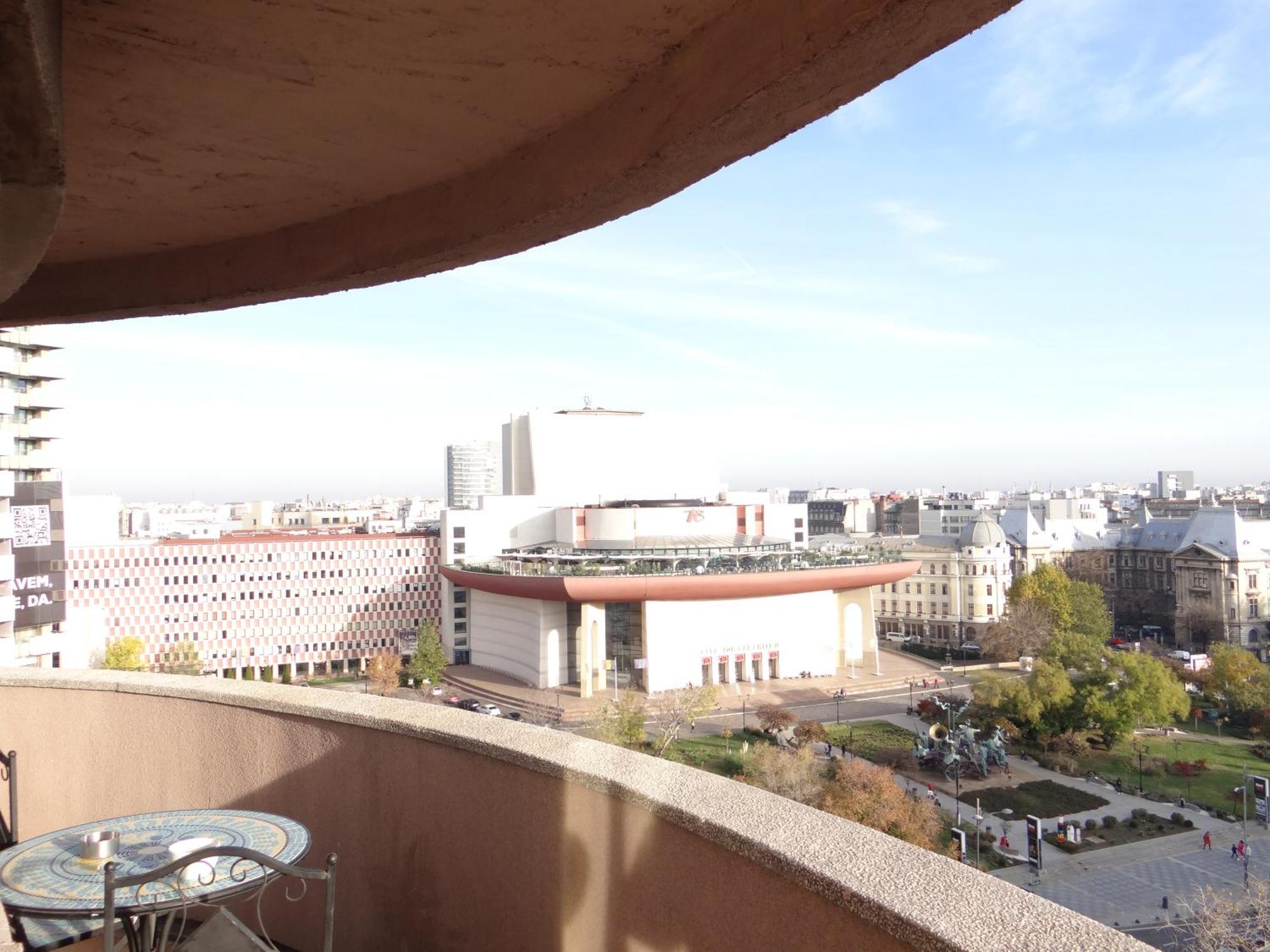 The One Balcescu- Best View Over City Center บูคาเรสต์ ภายนอก รูปภาพ